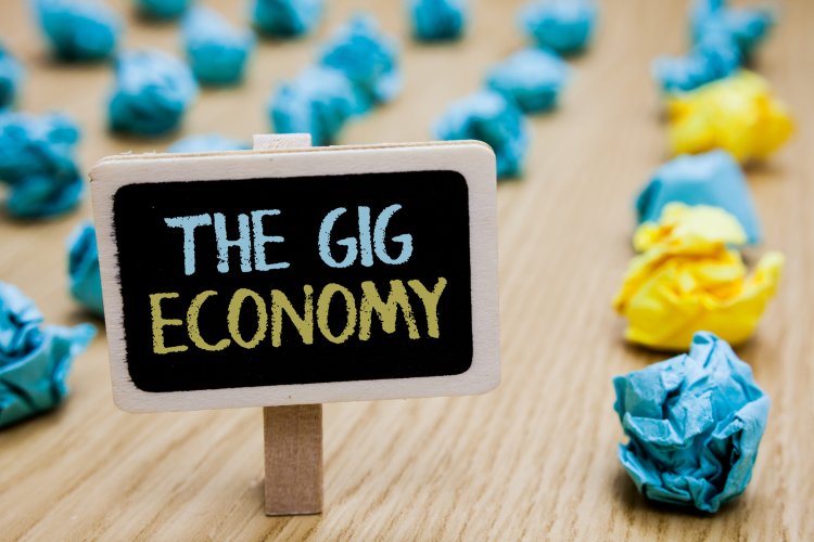 Thriving in the Gig Economy: Unleashing the Power of Freelancing and Independent Contracting