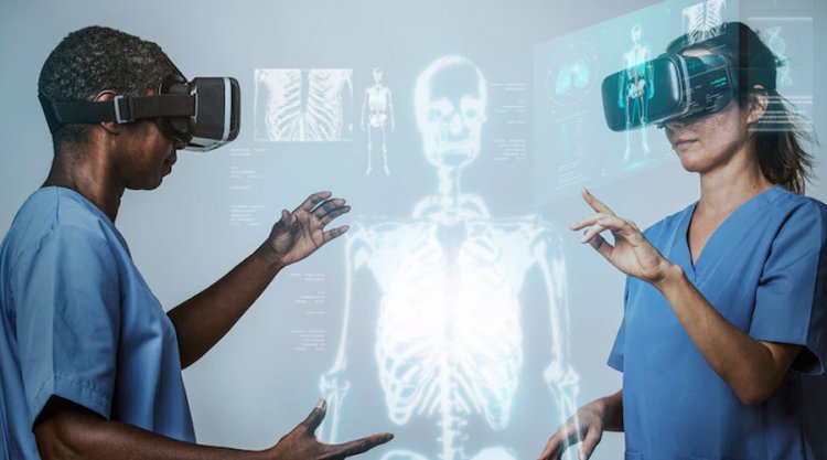 Augmented Reality for Medical Training: Immersive Learning Experiences for Healthcare Professionals