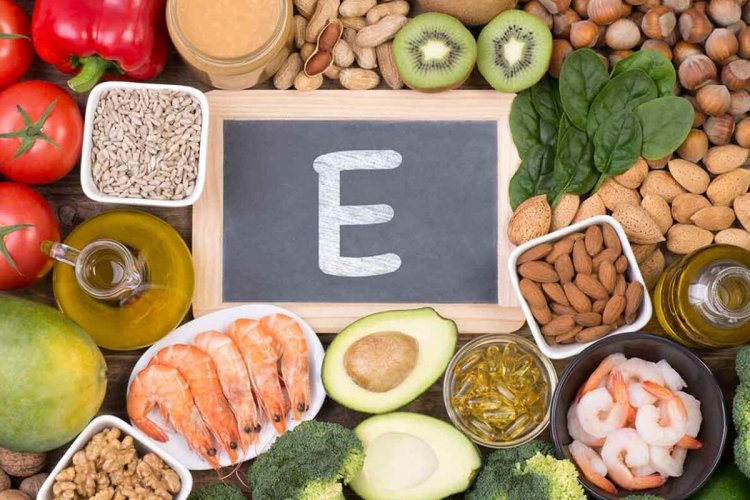 Vitamin E's Advantages for Skin and Hair